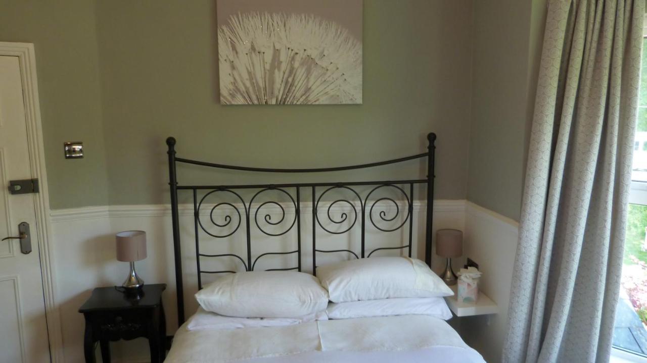 Twin Oaks Guest House Cadnam Zewnętrze zdjęcie