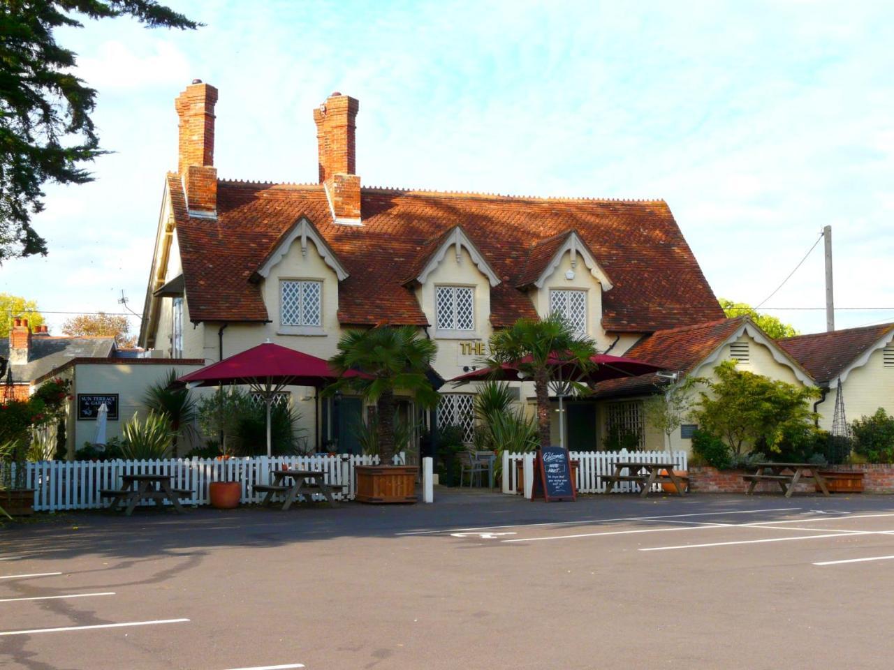 Twin Oaks Guest House Cadnam Zewnętrze zdjęcie
